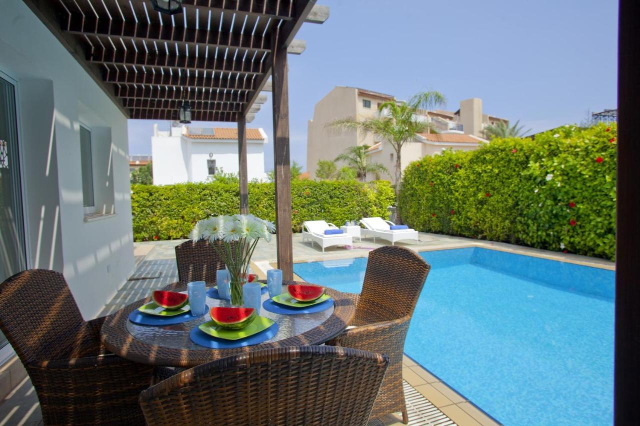 Villa Skyros Pernera ภายนอก รูปภาพ
